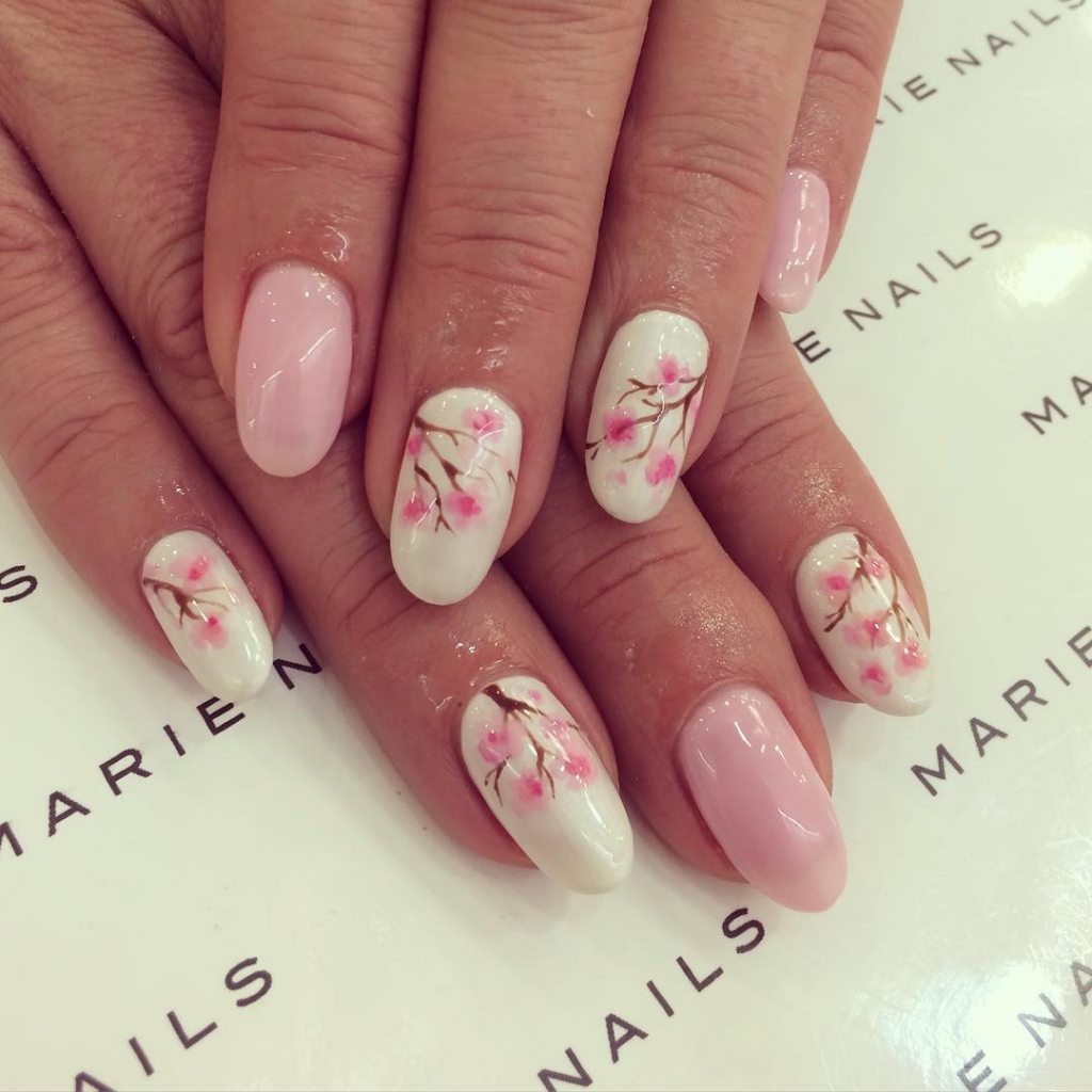 Japanese Cherry Blossom | Nail designs for spring