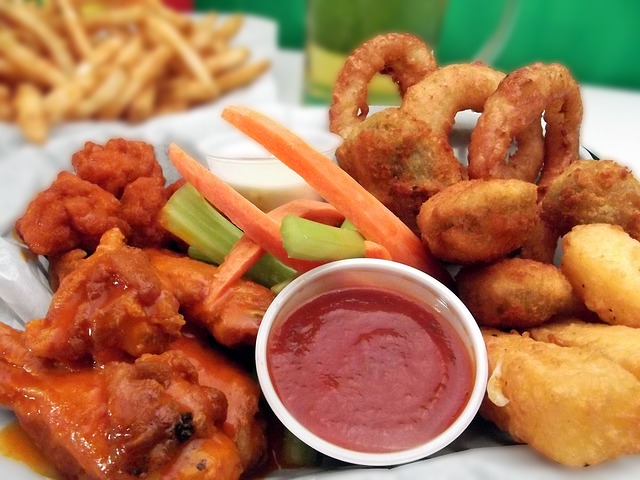 Chicken Wings Onion Rings and Dip