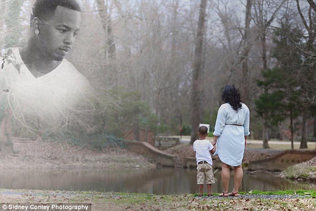 Nichole With Her Late Husband Deonta In Her Maternity Shoot