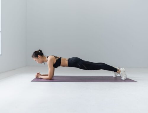 How to make the plank: Tips and Mistakes for Core Training