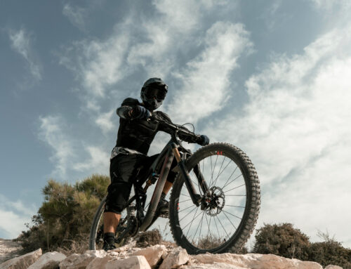 What Mountain Biking Clothes Are Essential For The Best Riding Experience